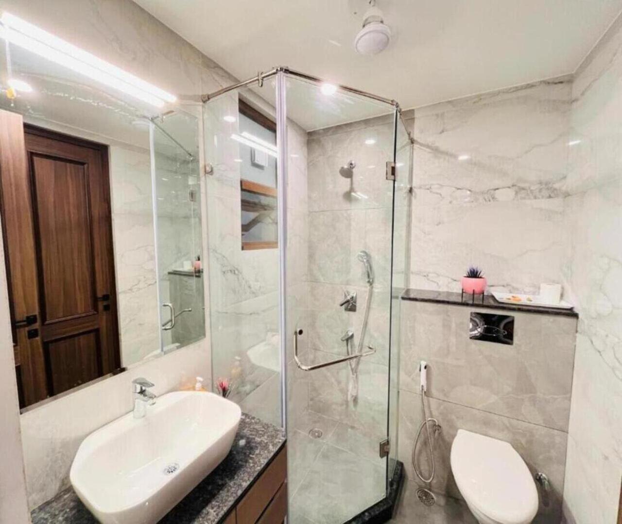 Hotel Grove Residency Hauz Khas New Delhi Couple Friendly Zewnętrze zdjęcie