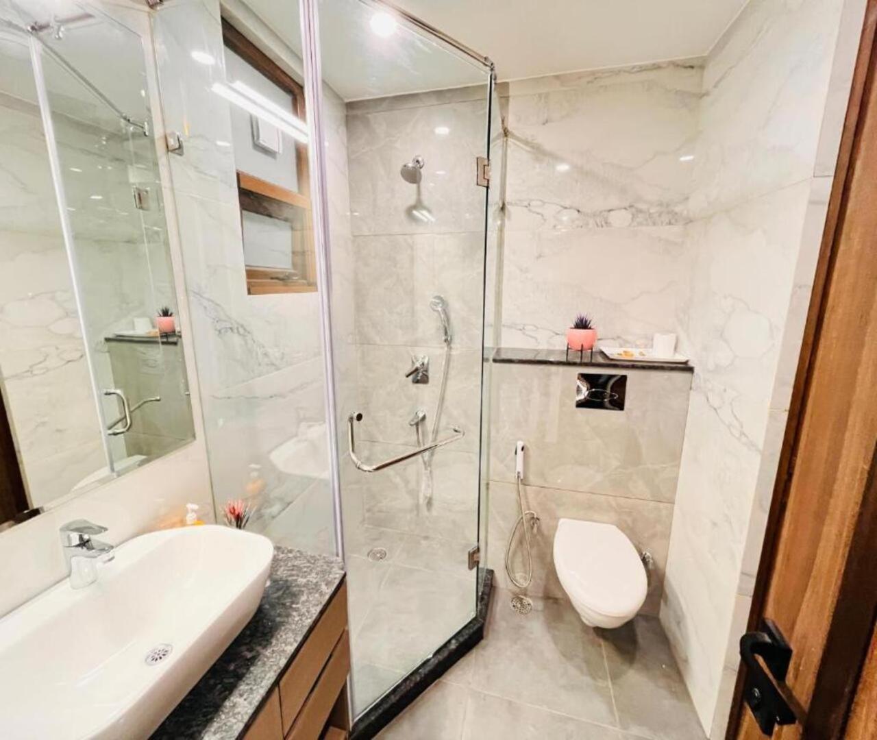 Hotel Grove Residency Hauz Khas New Delhi Couple Friendly Zewnętrze zdjęcie