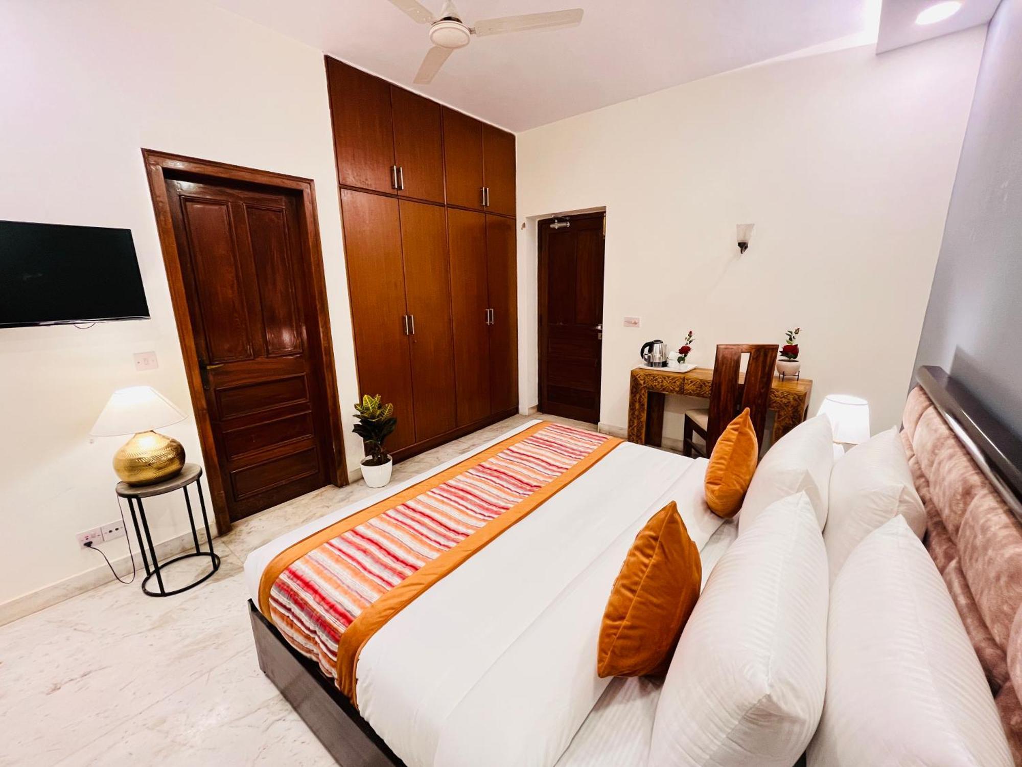 Hotel Grove Residency Hauz Khas New Delhi Couple Friendly Zewnętrze zdjęcie