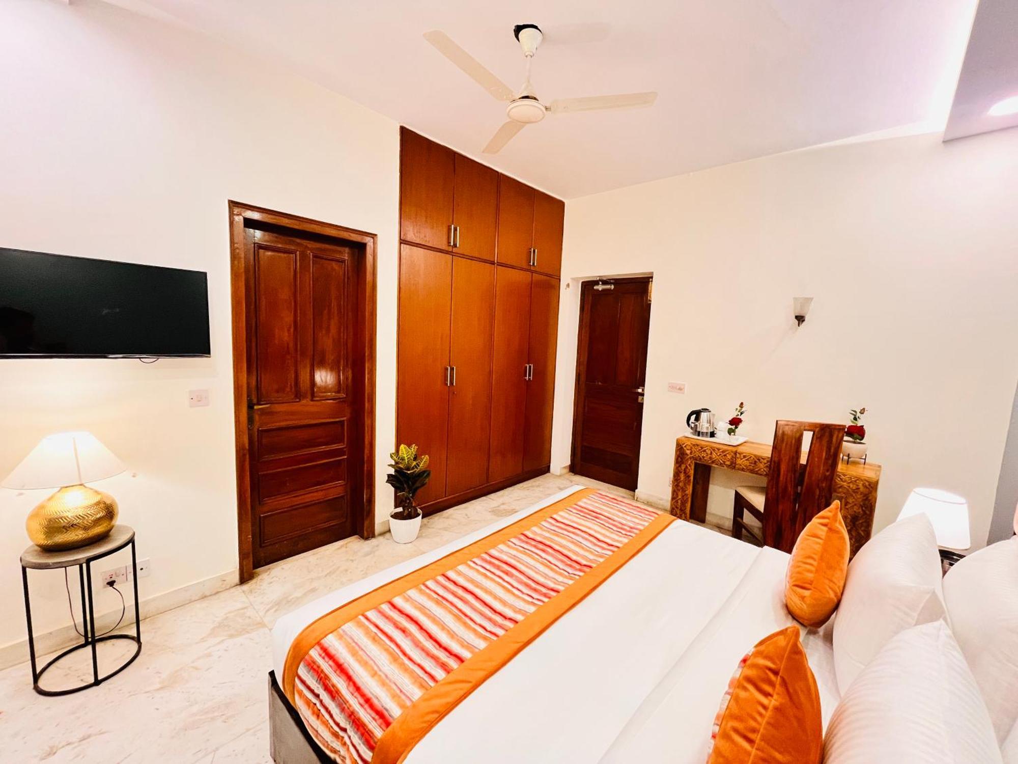 Hotel Grove Residency Hauz Khas New Delhi Couple Friendly Zewnętrze zdjęcie