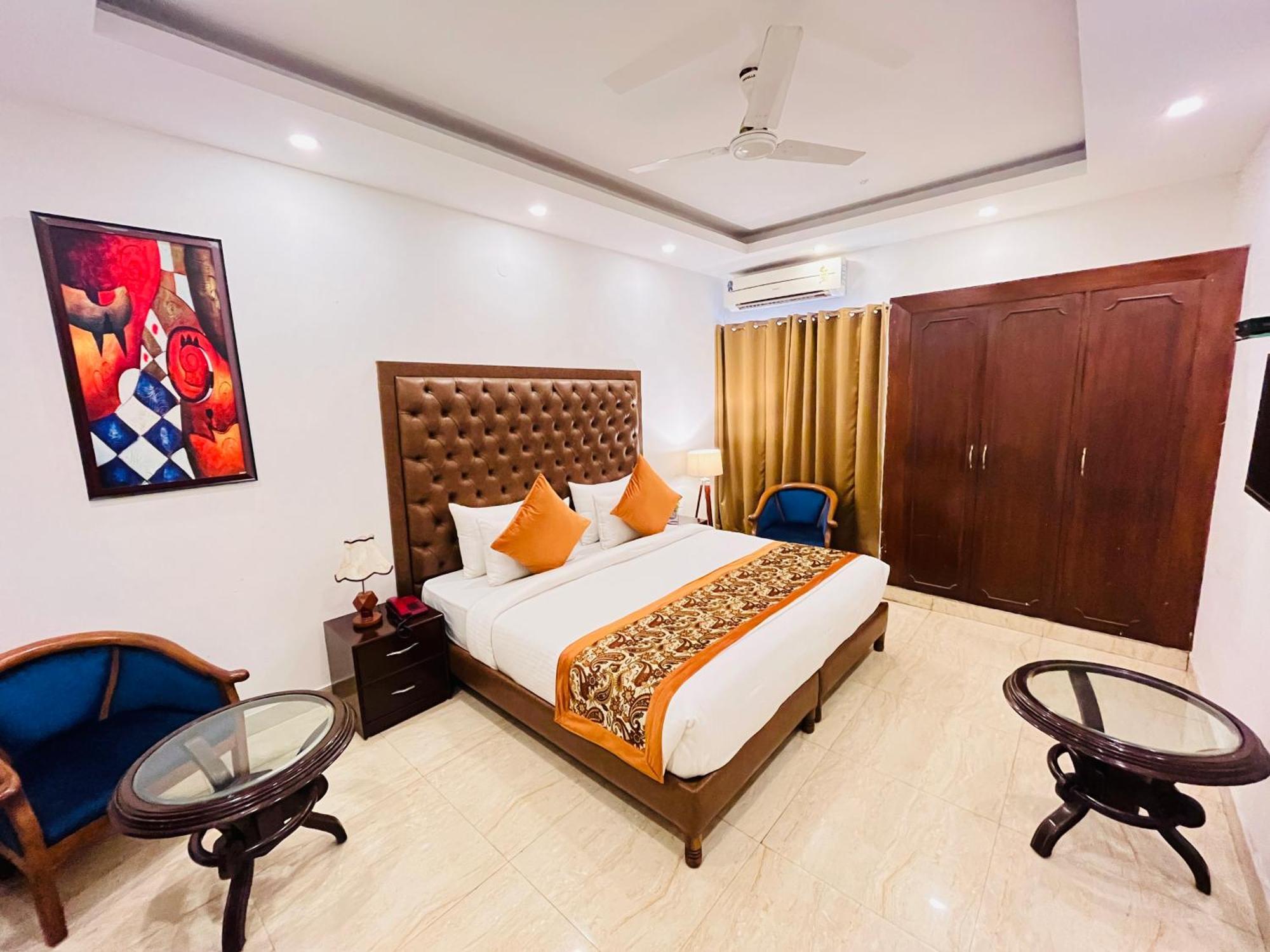 Hotel Grove Residency Hauz Khas New Delhi Couple Friendly Zewnętrze zdjęcie