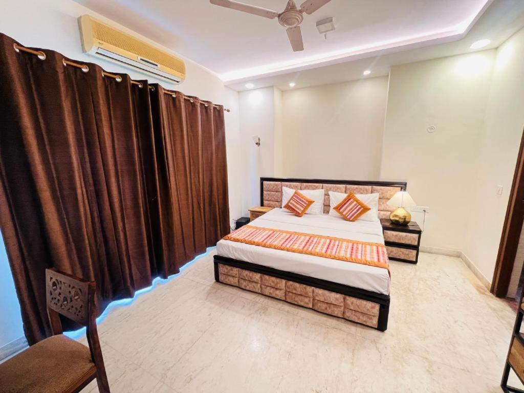 Hotel Grove Residency Hauz Khas New Delhi Couple Friendly Zewnętrze zdjęcie